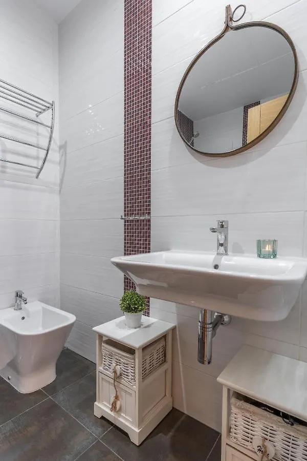 Tuguest Postigo II Catedral Apartment - Free Parking Granada