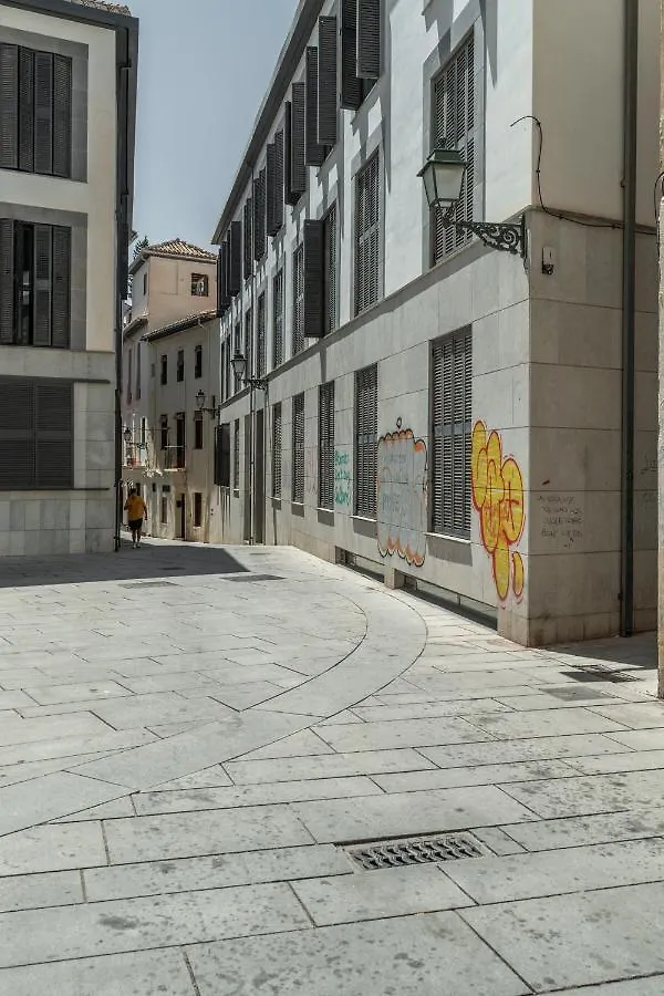 Tuguest Postigo II Catedral Apartment - Free Parking Granada Spain