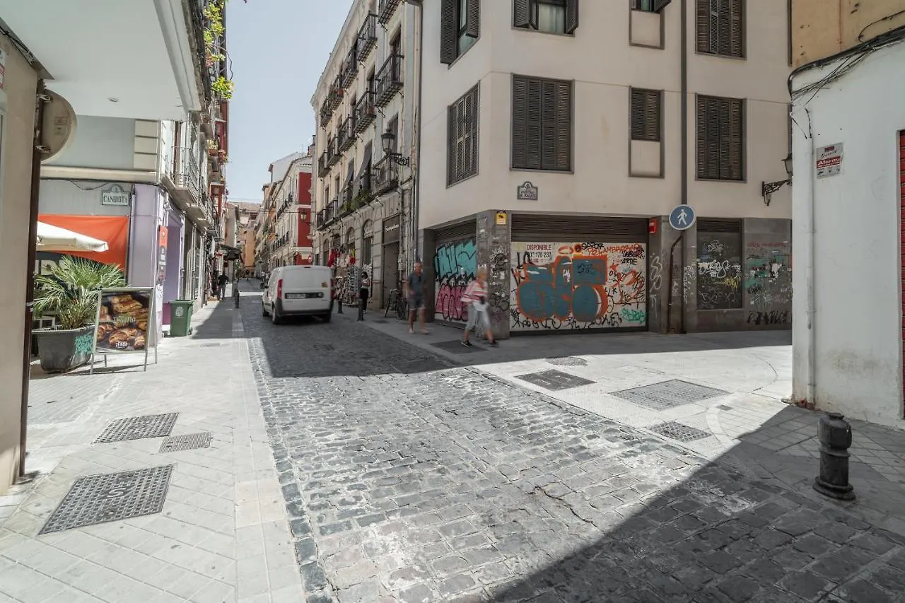 Tuguest Postigo II Catedral Apartment - Free Parking Granada