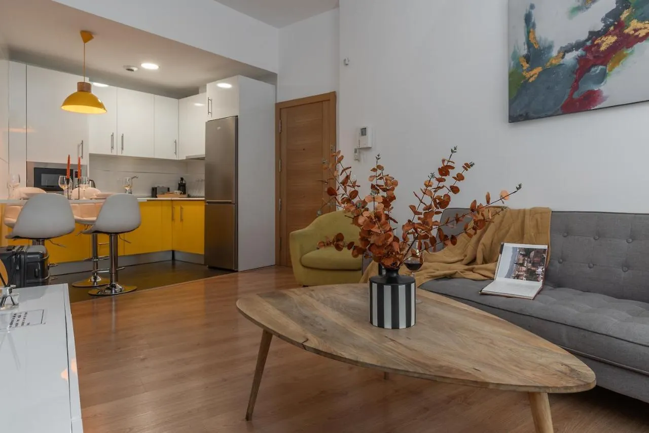 Tuguest Postigo II Catedral Apartment - Free Parking Granada