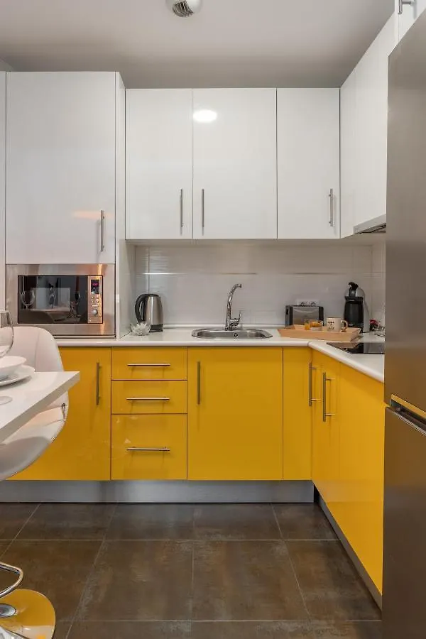Tuguest Postigo II Catedral Apartment - Free Parking Granada Spain